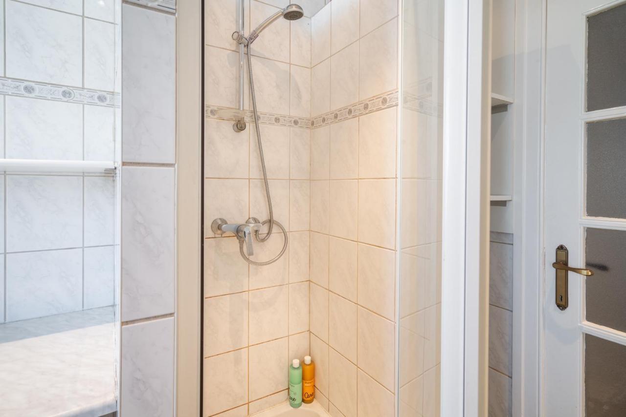 Large Antwerp City Center Apartments Εξωτερικό φωτογραφία