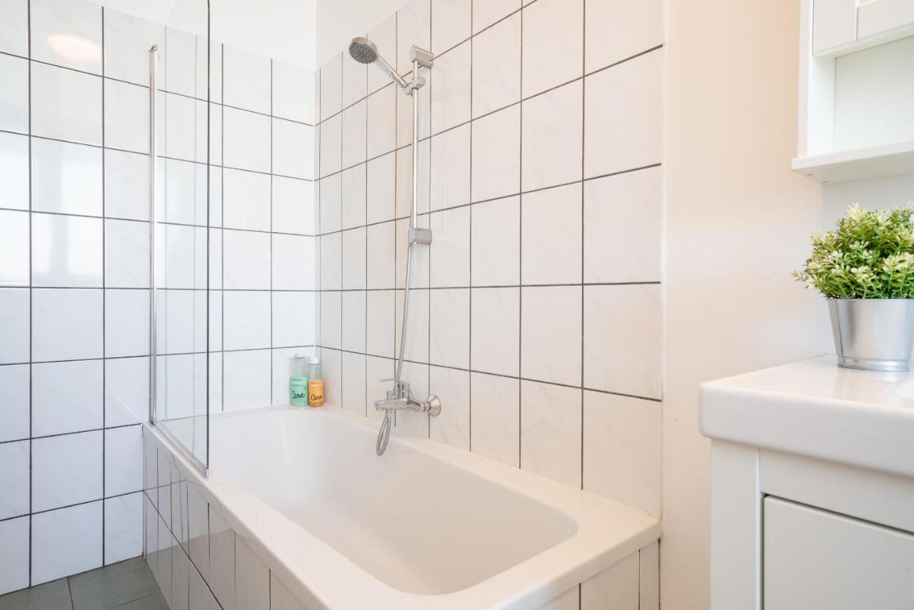 Large Antwerp City Center Apartments Εξωτερικό φωτογραφία